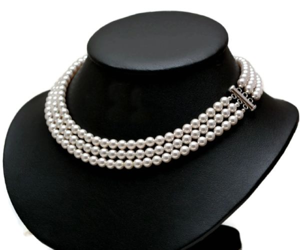  Pearl Layered Necklaces for Women Three Multi-Strand Pearl  Necklace Bridal Choker Necklace for Wedding Party Jewelry (Pearl Necklace):  Clothing, Shoes & Jewelry