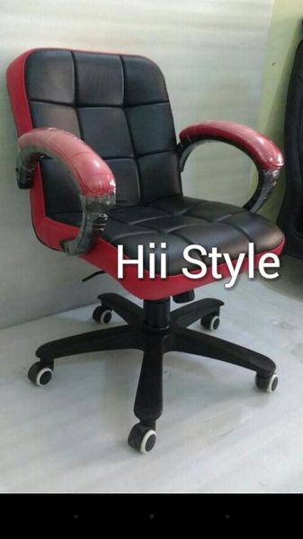 Rotating best sale chair olx