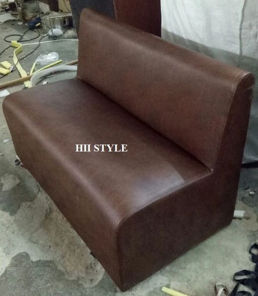 Sofa 3084 (2-Seater)