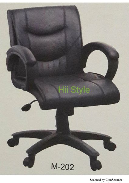 Staff chair 547