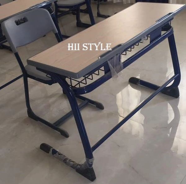Classroom Desk 3658