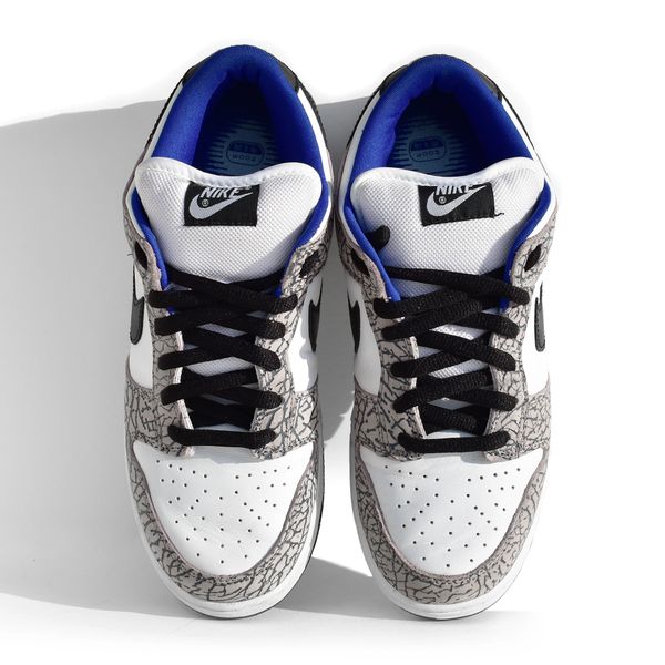 nike dunk sb low supreme white cement