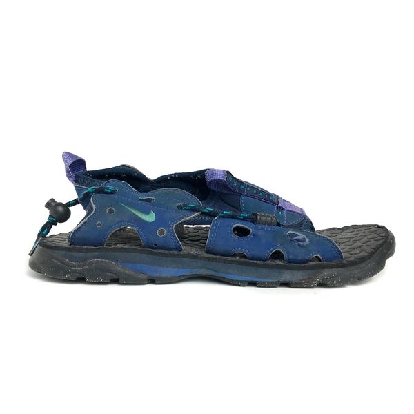 90s nike sandals hot sale