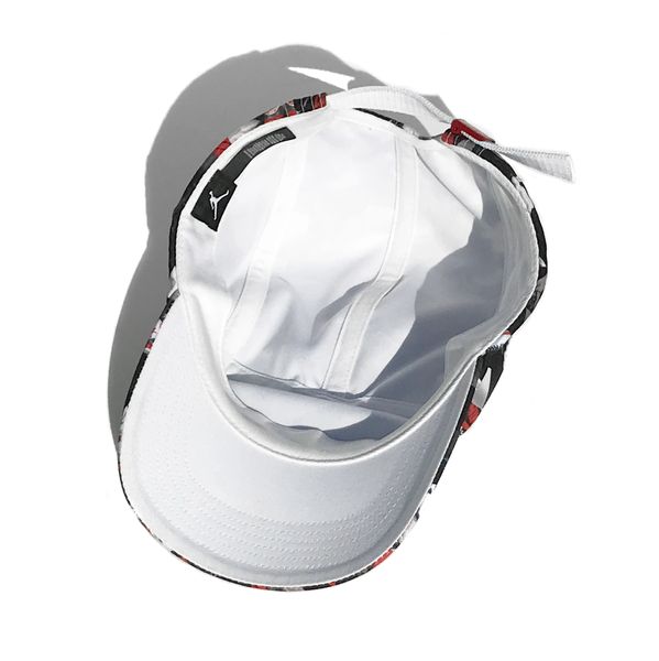 Nike shoe 2025 box hat