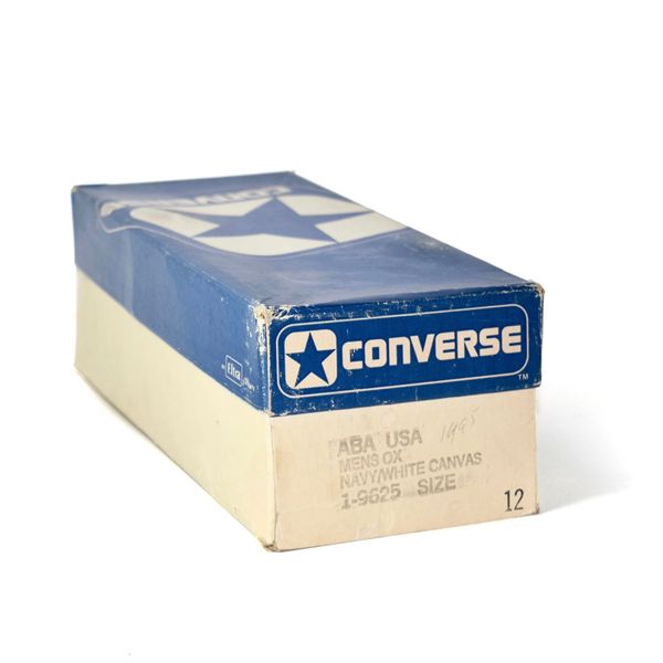 Converse hotsell box size