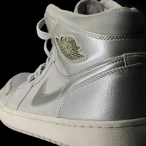 Nike Air Jordan 1 Retro + 2001 Silver 1 of 50K Size 12