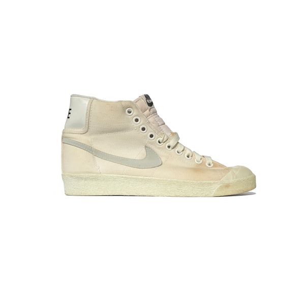 Canvas nike blazer online