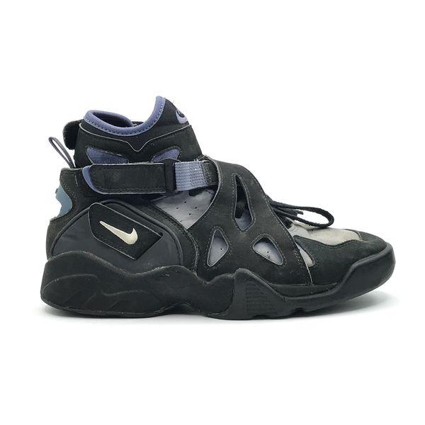 Get Under Your Desks! Its A Nike Air Raid 2003 Retro And The 1993 Original  (Black/Grey)