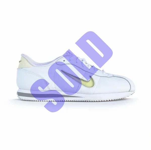 Nike hotsell cortez deluxe