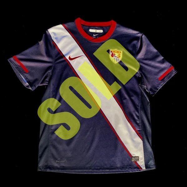 Nike 2010 USA World Cup Soccer Shirt 