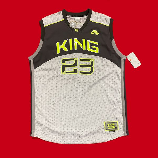 Lebron king cheap james jersey