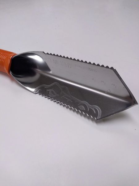 "NEW" GATOR 52 Digging Trowel