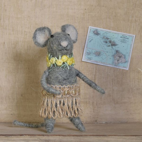 grateful felt mouse thanksgiving decor — MUSEUM OUTLETS