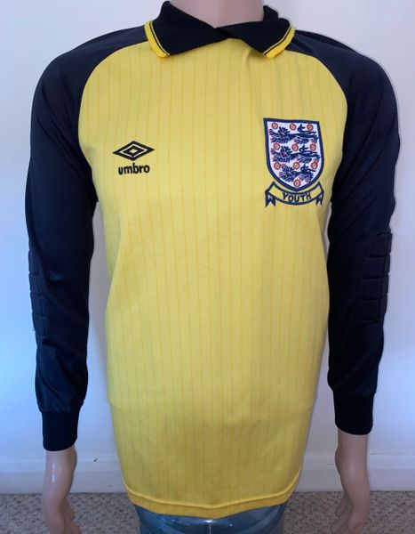 Yellow england goalkeeper shirt