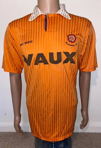 1990/91 BLACKPOOL MATCH WORN HOME SHIRT #11