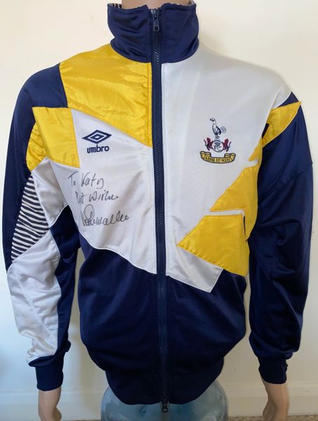 1991 TOTTENHAM HOTSPUR PLAYER WORN PRESENTATION TRACKSUIT JACKET (IAN WALKER)