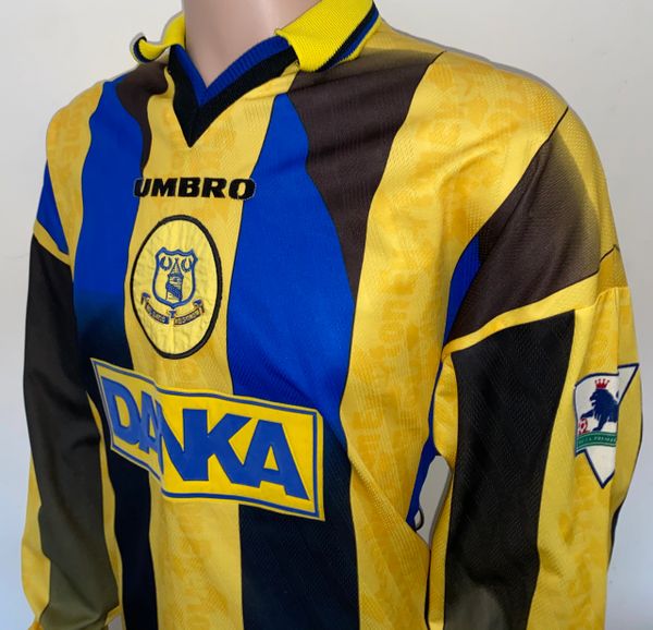 everton 1996 away shirt