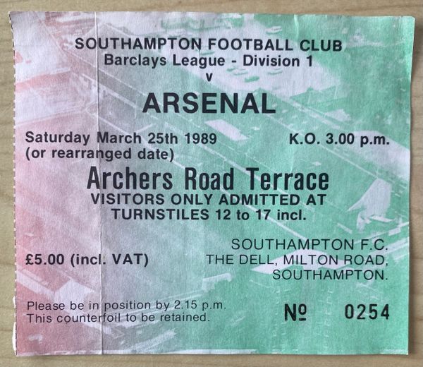 1988/89 ORIGINAL DIVISION ONE TICKET SOUTHAMPTON V ARSENAL (VISITORS END)