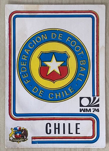1974 WORLD CUP PANINI ORIGINAL UNUSED STICKER CHILE BADGE 130
