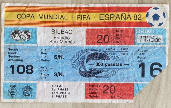 1982 ORIGINAL WORLD CUP TICKET ENGLAND V CZECHOSLOVAKIA @BILBAO