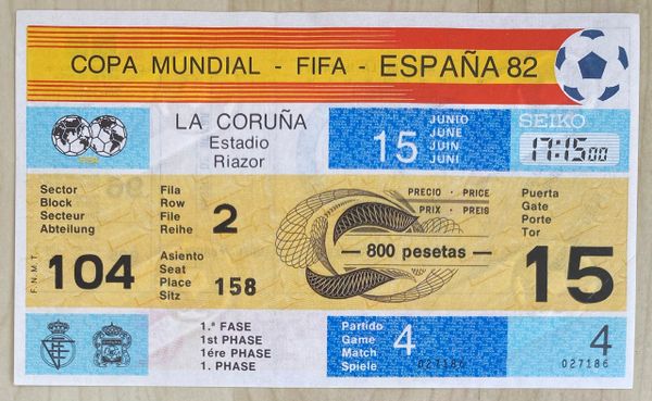 1982 ORIGINAL UNUSED WORLD CUP TICKET CAMEROON V PERU @LA CORUNA