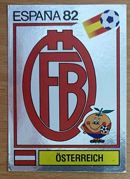 1982 ESPANA WORLD CUP PANINI ORIGINAL UNUSED STICKER AUSTRIA TEAM BADGE 128