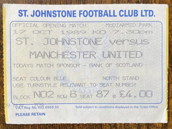 1989/90 ORIGINAL TICKET ST JOHNSTONE V MANCHESTER UNITED (OPENING OF MCDIARMID PARK)