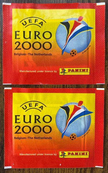 2 X ORIGINAL SEALED PANINI PACKETS EURO 2000
