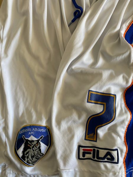 2013/14 OLDHAM ATHLETIC MATCH WORN HOME SHORTS (SCHMELTZ #7)