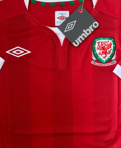 2011/12 ORIGINAL UMBRO WALES HOME SHIRT SHORT SLEEVED SIZE LARGE BNIB BNWT