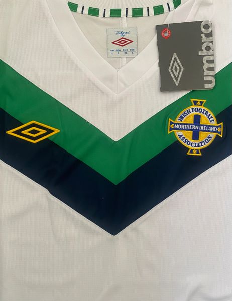 2011/12 ORIGINAL UMBRO NORTHERN IRELAND AWAY SHIRT SIZE LARGE BNIB BNWT