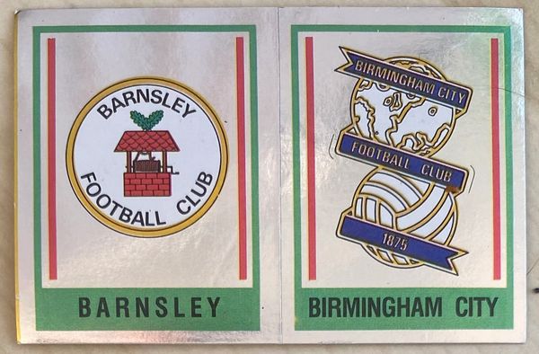 1985 ORIGINAL UNUSED PANINI FOOTBALL 85 STICKER BIRMINGHAM CITY - BARNSLEY BADGE 395