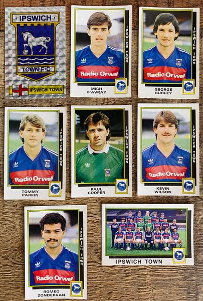 8X 1986 ORIGINAL UNUSED PANINI FOOTBALL 86 STICKERS IPSWICH TOWN