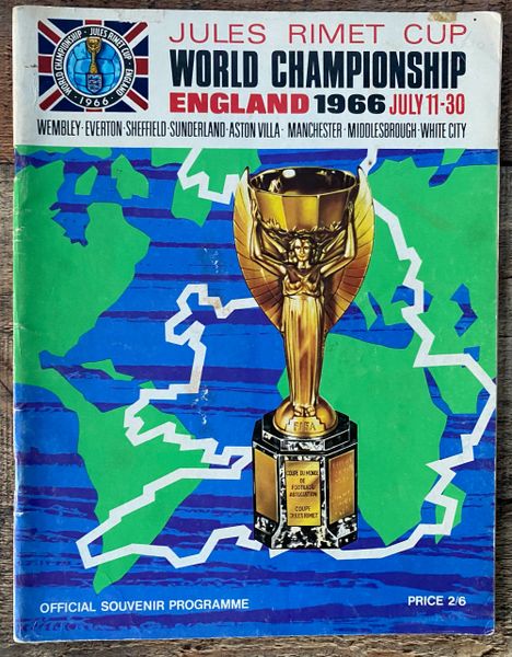 1966 ORIGINAL WORLD CUP FINALS TOURNAMENT PROGRAMME BROCHURE