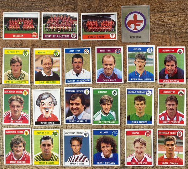 22X 1990 ORIGINAL UNUSED PANINI FOOTBALL 90 STICKERS VARIOUS