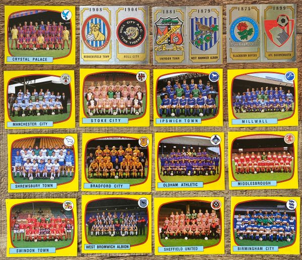 16X 1988 ORIGINAL UNUSED PANINI FOOTBALL 88 STICKERS DIVISION TWO TEAMS BADGES