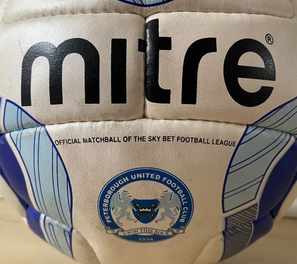 2012/13 Play-Off Final Mitre Delta V12 Match-Used Ball - Watford Gold