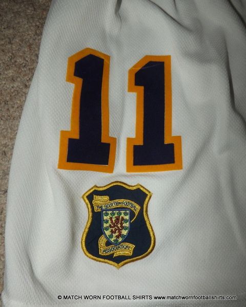 EURO 96 MATCH ISSUE AWAY JOHN COLLINS SHORTS #11