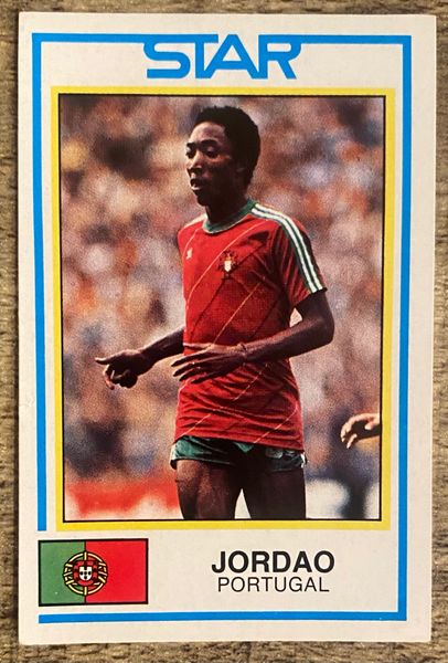 1985 ORIGINAL UNUSED PANINI FOOTBALL 85 STICKER JORDAO PORTUGAL 257