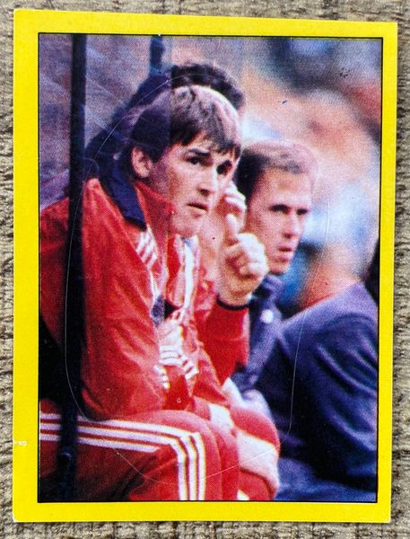 1987 ORIGINAL UNUSED PANINI FOOTBALL 87 STICKER KENNY DALGLISH 270