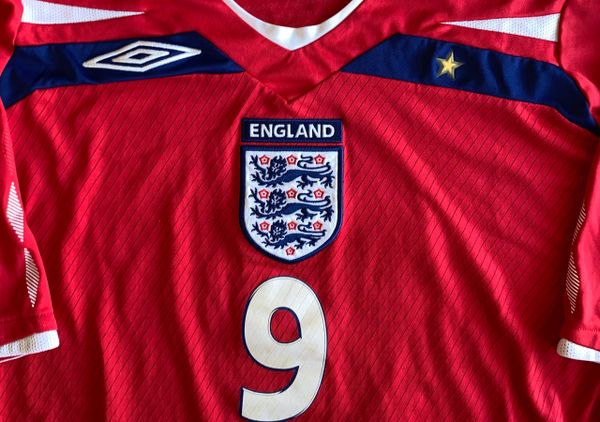 2008-10 ORIGINAL ENGLAND REPLICA AWAY SHIRT (ROONEY #9) ADULT LARGE