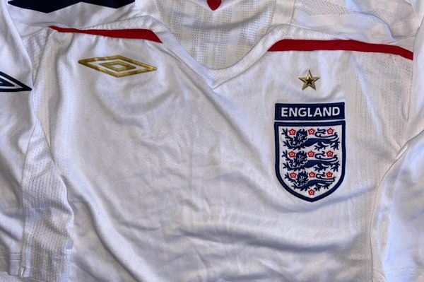 2007-09 ORIGINAL ENGLAND REPLICA HOME SHIRT ADULT LARGE