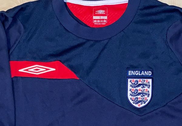 2007-09 ORIGINAL ENGLAND TRAINING T SHIRT ADULT LARGE