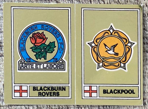 1978 ORIGINAL UNUSED PANINI FOOTBALL 78 STICKER BLACKBURN ROVERS AND BLACKPOOL BADGE 379