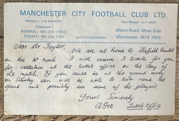 1973/74 TICKET OFFICE ORIGINAL HANDWRITTEN POSTCARD RELATING TO MANCHESTER CITY V SHEFFIELD UNITED