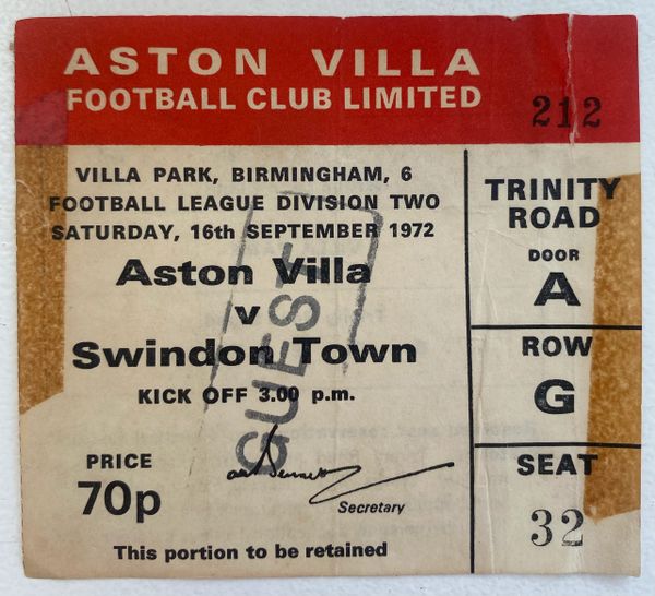 1972/73 ORIGINAL DIVISION TWO TICKET ASTON VILLA V SWINDON TOWN