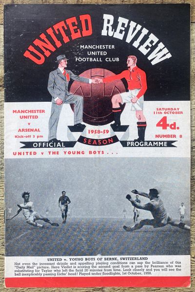 1958/59 ORIGINAL DIVISION ONE PROGRAMME MANCHESTER UNITED V ARSENAL (WITH TOKEN)