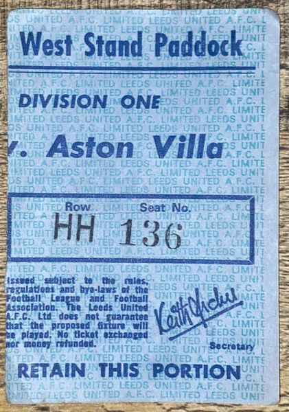 1975/76 ORIGINAL DIVISION ONE TICKET LEEDS UNITED V ASTON VILLA