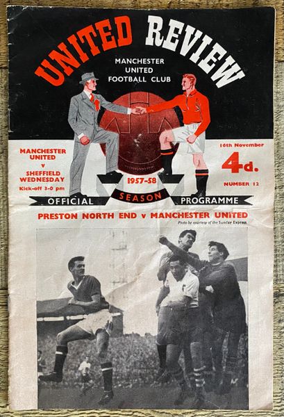1957/58 ORIGINAL DIVISION ONE PROGRAMME MANCHESTER UNITED V SHEFFIELD WEDNESDAY (TOKEN INTACT)