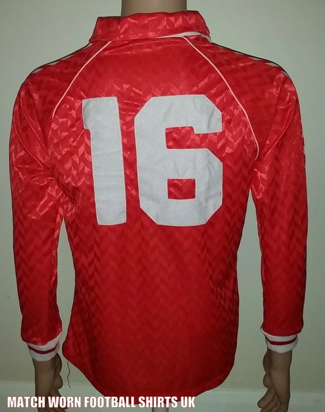 hummel retro shirt
